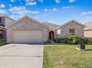 2220 Sims Dr, Fort Worth, TX 76119