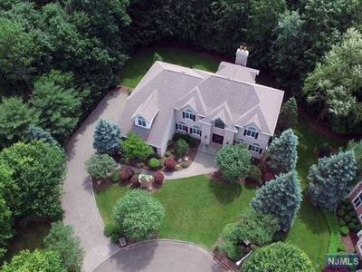 15 Fieldstone Ct, Mahwah, NJ, 07430