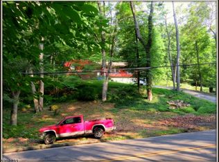 925 Ridge Rd, Newton, NJ 07860