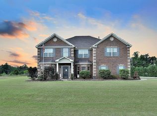 27 Landings Dr, Fort Mitchell, AL 36856