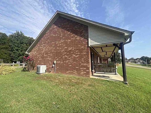 4th image of 367 Byhalia Creek Farms Rd W