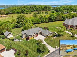 191 Thunder Ridge Dr, Vonore, TN 37885