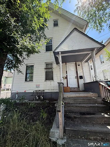 295 Lloyd St #2 Photo 1