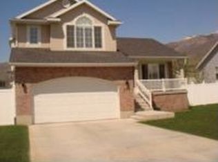 566 W 2025 N, Centerville, UT 84014