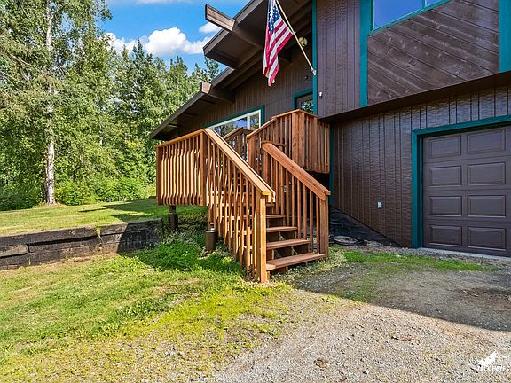 5th image of 16241 Parksville Dr