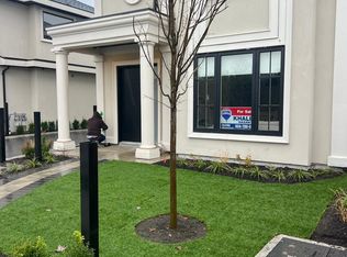 4242 Williams Rd, Richmond, BC V7E 4E9