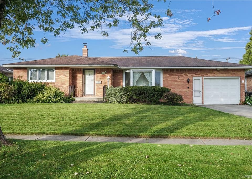 1st image of 1128 Woodstock Ave