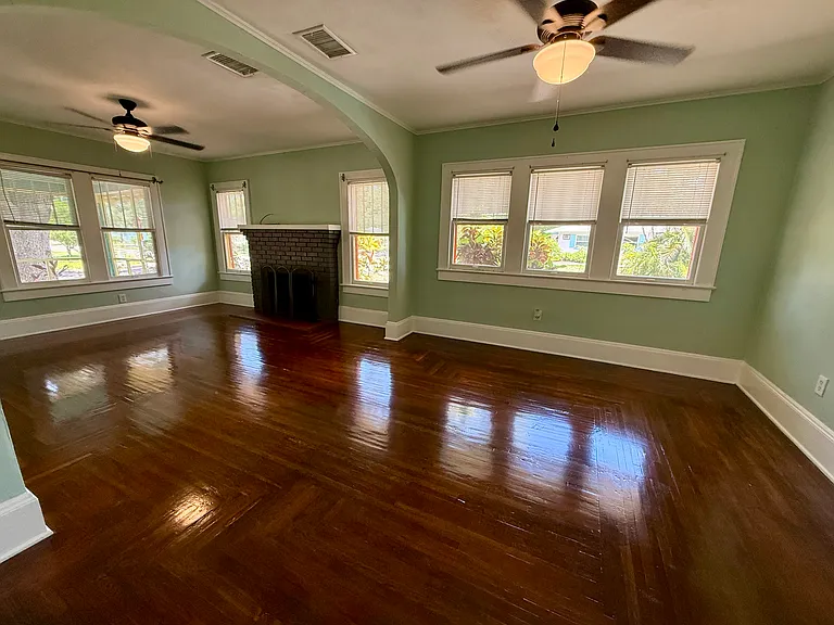 457 Highland Ave — Photo 3