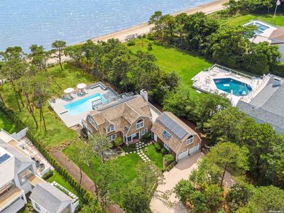 18 Sandringham Lane, Southampton, NY, 11968