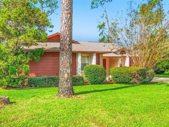 18 Wellesley Ln, Palm Coast, FL 32164