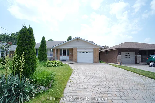 480 Elizabeth St Photo 1
