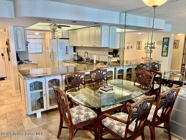 4100 Ocean Beach Blvd #513 — Photo 6