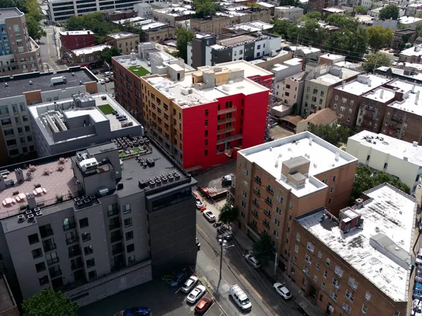 191-193 Academy St, Jersey City, NJ 07306