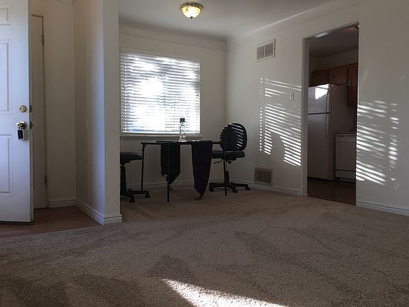 3rd image of 5601 E Martin Luther King Jr Blvd