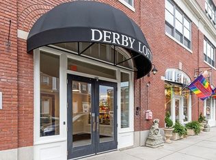 51 Lafayette St UNIT 203, Salem, MA 01970