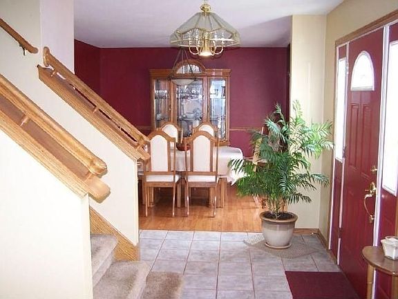 4th image of 209 Mackenzie Dr