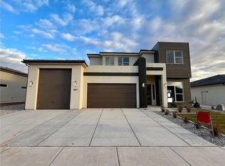 669 Taylor Creek Dr, Washington, UT 84780
