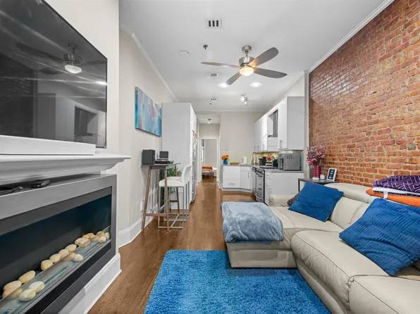 919 Park Avenue image 6 of 18