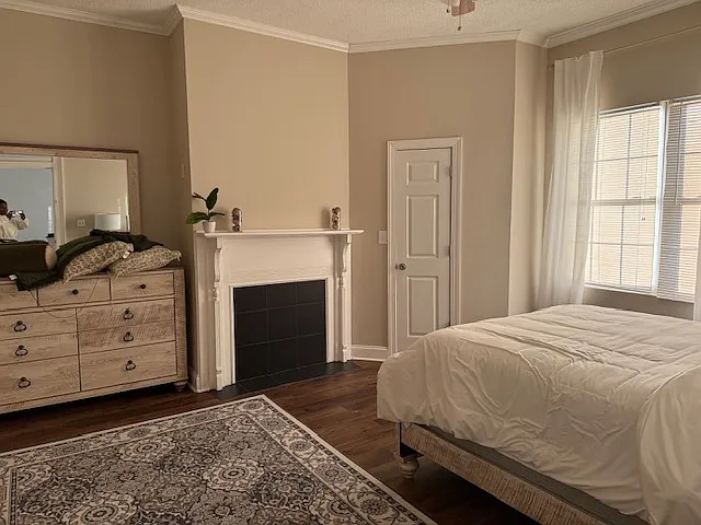 822 Crawford Ave — Photo 6