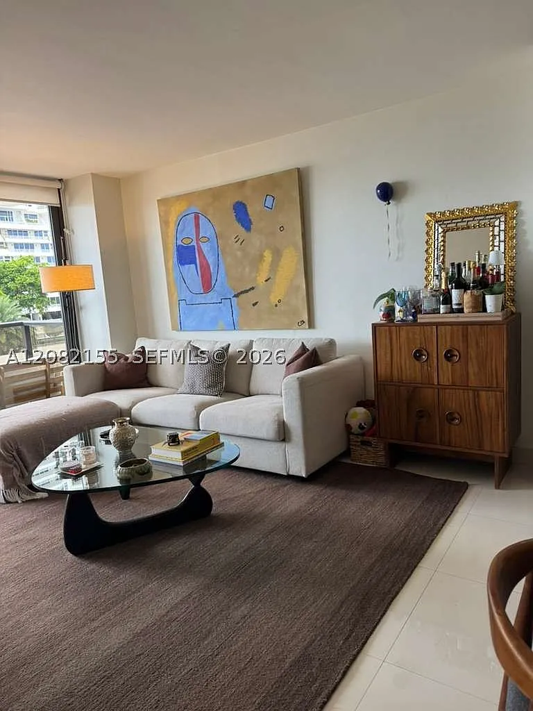 1 bed, 2.0 bath, 768 sqft, $2,900 — Photo 4