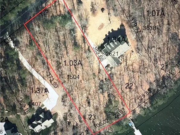 266 Harbor Dr E, Lexington, NC 27292