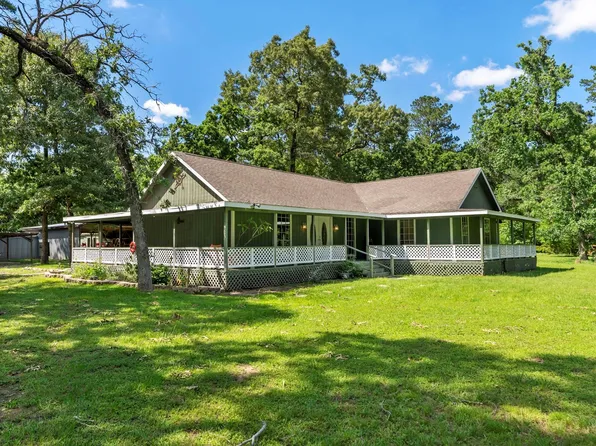 41 Hall Dr N, Montgomery, TX 77316
