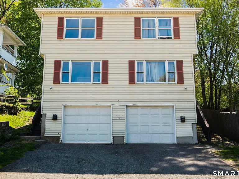 100 Meriden Rd #A — Photo 17