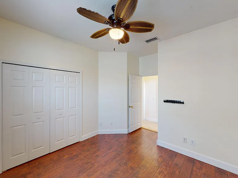 4107 3rd Ave E — Photo 20