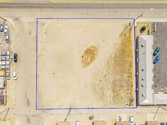 5th image of Corner Of Sierra Highway & Elm St
