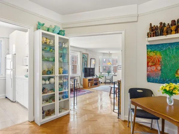 200 Cabrini Boulevard image 4 of 20