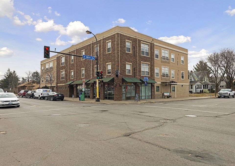 1st image of 2803 E 38th St APT 206