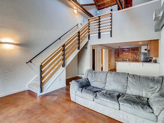 5th image of 3033 Blake St Unit 103