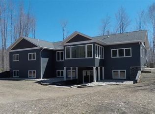 165 Spring Valley Dr, Cadillac, MI