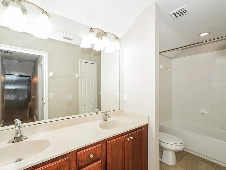 16014 Loneoak View Dr — Photo 15