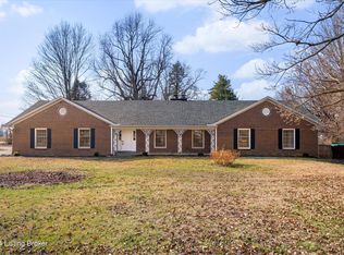 100 Anchor Ave, La Grange, KY 40031