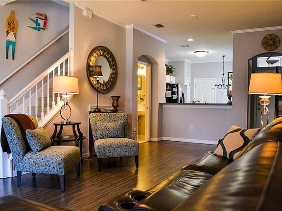 3rd image of 11117 Windsor Place Cir