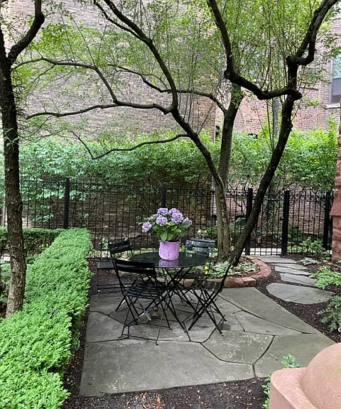 1228 N Dearborn St #2 — Photo 48