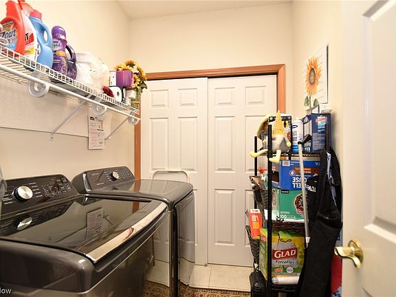 5th image of 6853 Savannah Dr