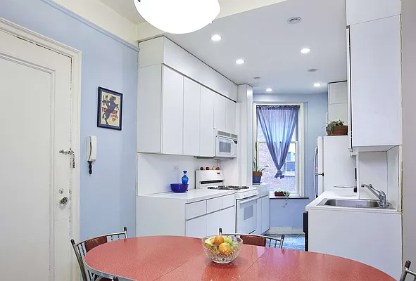 Sold by Brown Harris Stevens | media 20