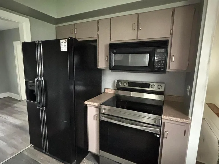 1690 Dyer Rd — Photo 15