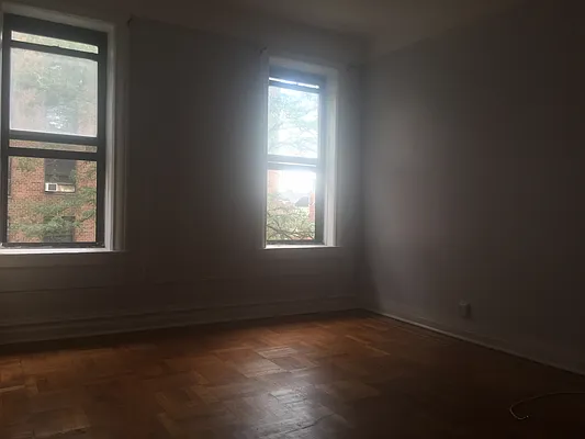 Rented by Camelot Realty Group | media 4