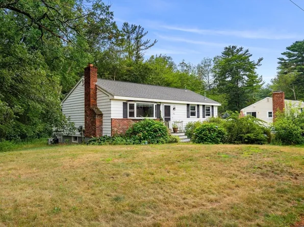 54 Delwood Rd, Tewksbury, MA 01876