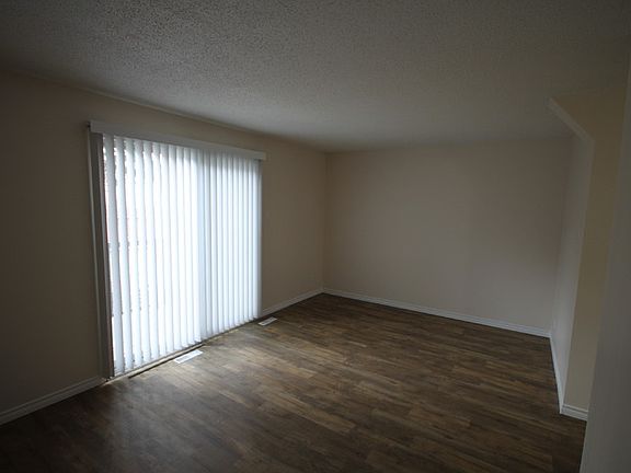 2nd image of 4030 Glacier Ave S