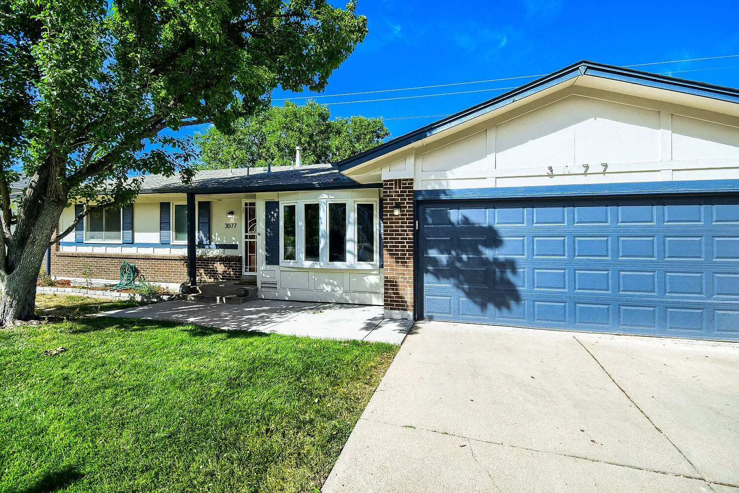 4 bed, 2609 sqft, $3,400 — Photo 2