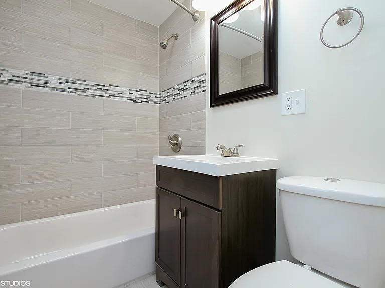 6225 S Indiana Ave — Photo 10