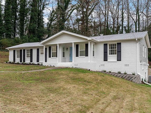 3rd image of 204 Killough Dr