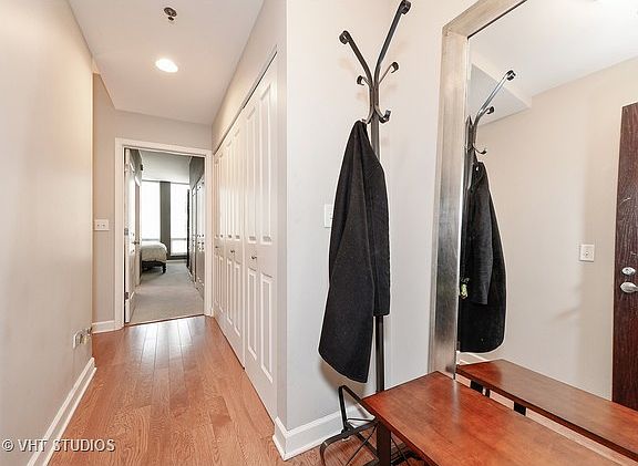 2nd image of 1400 S Michigan Ave APT 709