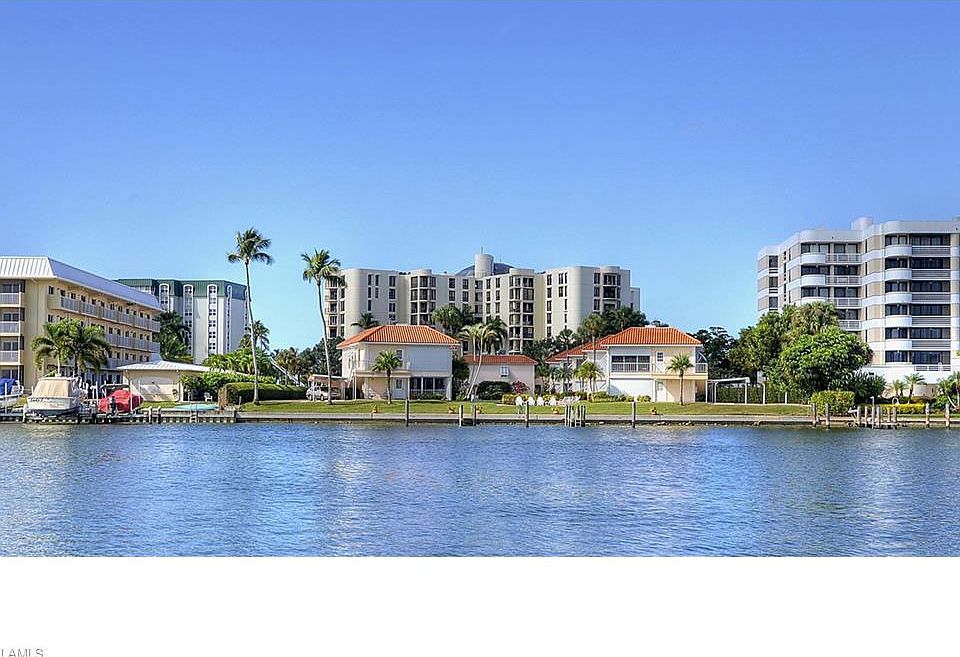 1st image of 3070 Gulf Shore Blvd N