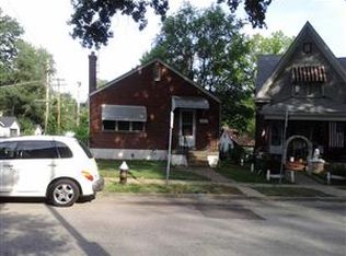 5607 Summit Pl, Saint Louis, MO