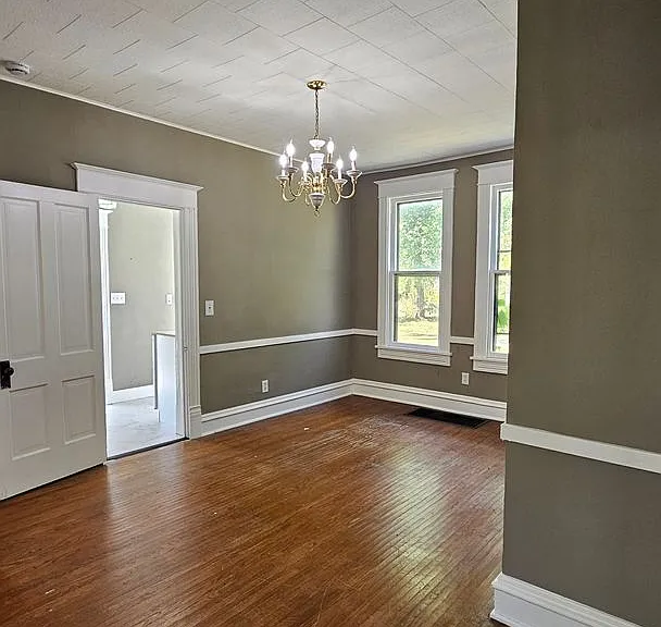 415 N Maple Ave — Photo 11